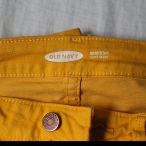 Old Navy Rockstar Super Skinny Bright Mustard Yellow Pants